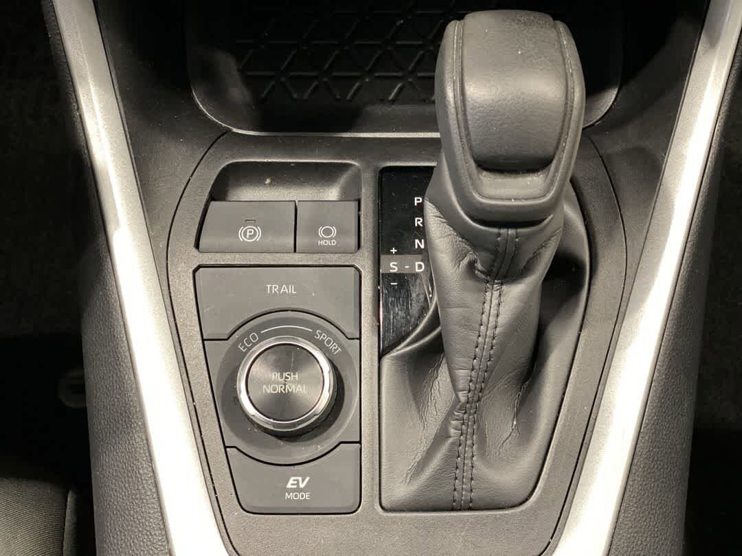 Thumbnail: 2024 Toyota RAV4 - 22