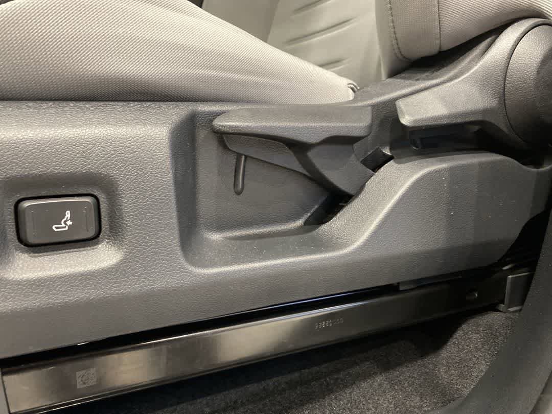 Thumbnail: 2025 Toyota Tacoma - 14