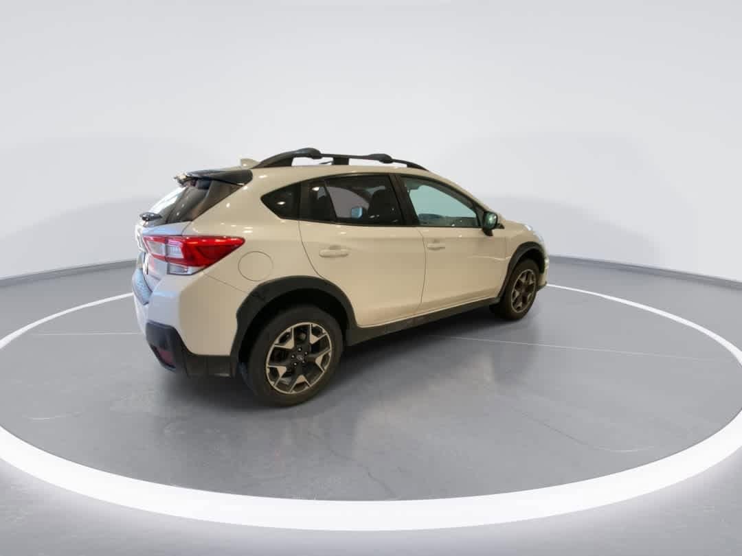 Thumbnail: 2019 Subaru Crosstrek - 8