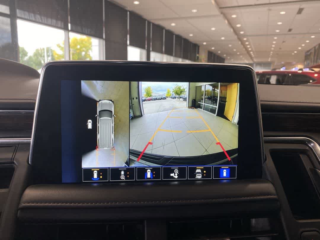 Thumbnail: 2022 Chevrolet Tahoe - 19