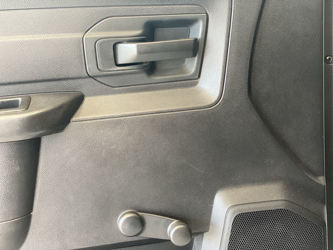 2016 RAM Ram 1500 Pickup Tradesman - Photo 16