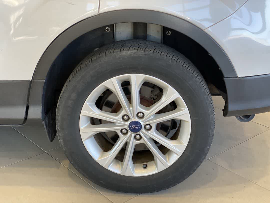 Thumbnail: 2018 Ford Escape - 13