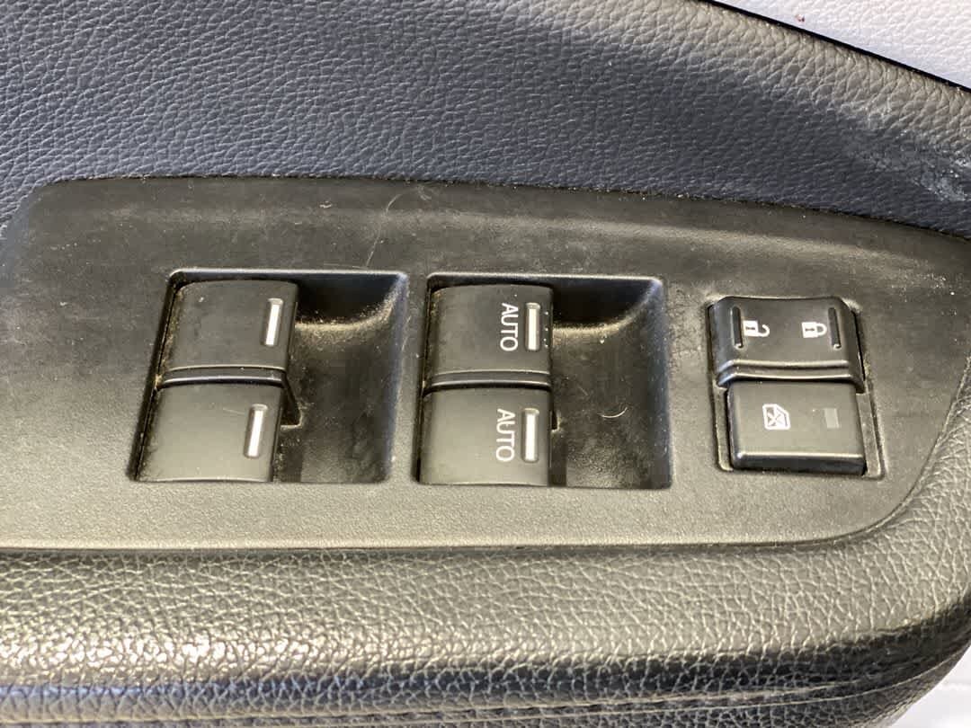 Thumbnail: 2016 Honda Pilot - 16