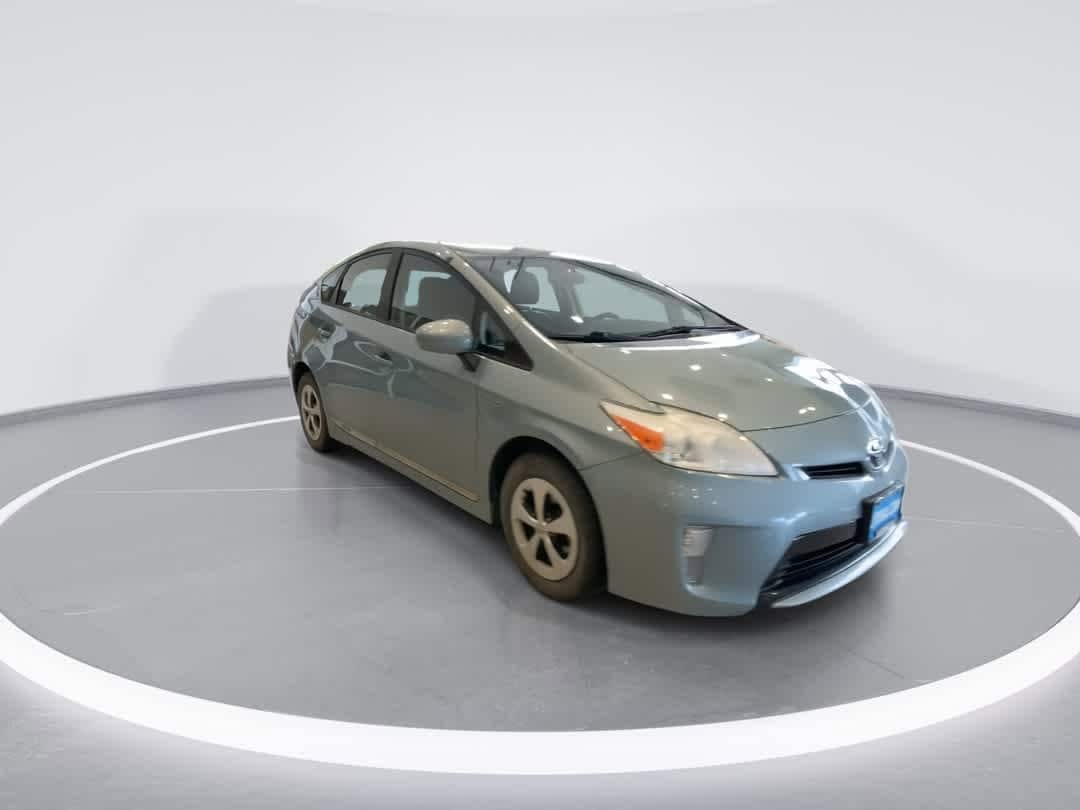 Thumbnail: 2013 Toyota Prius - 2