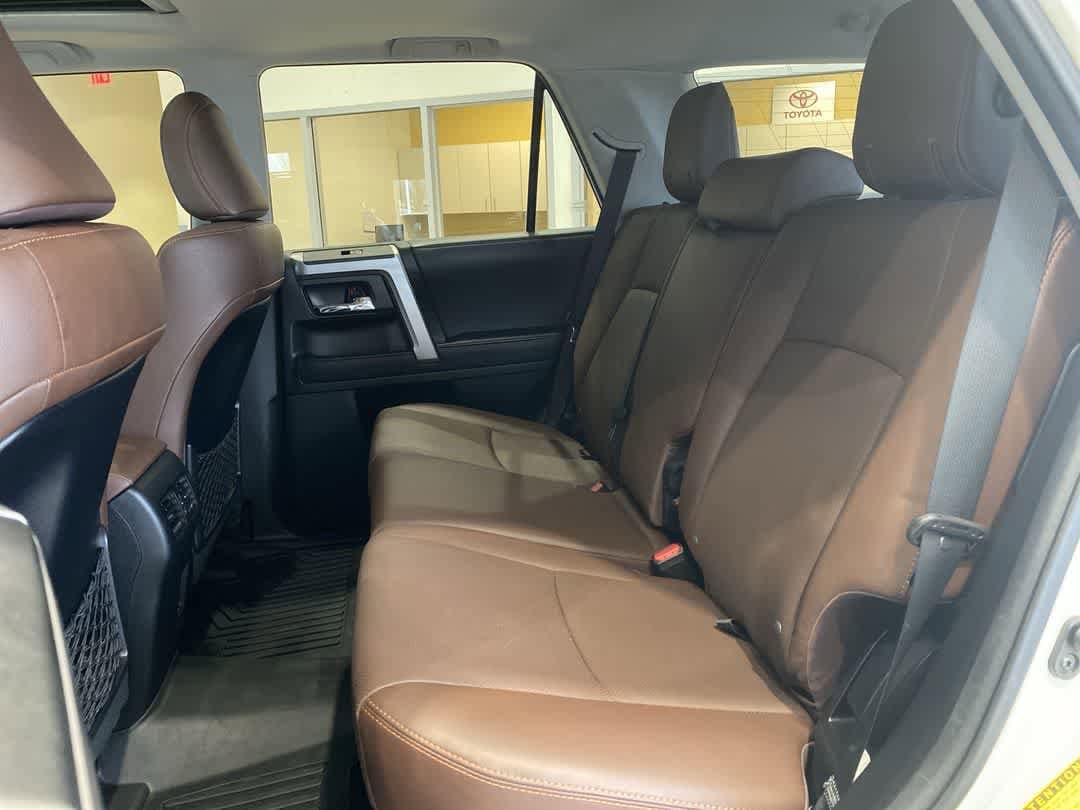 Thumbnail: 2022 Toyota 4Runner - 23