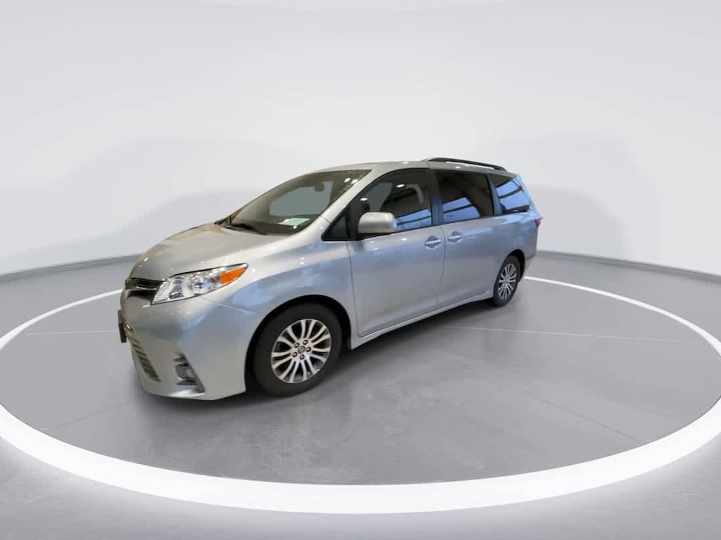 Used 2019 Toyota Sienna XLE 8 Passenger Van