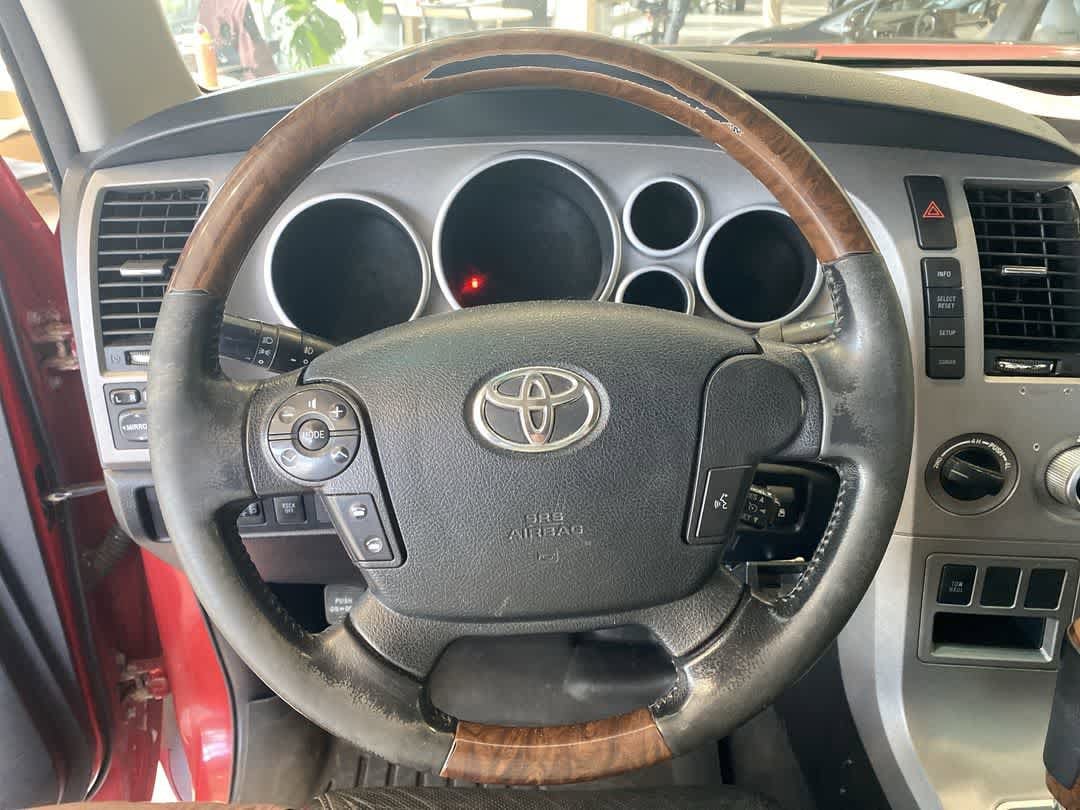 Thumbnail: 2013 Toyota Tundra - 17