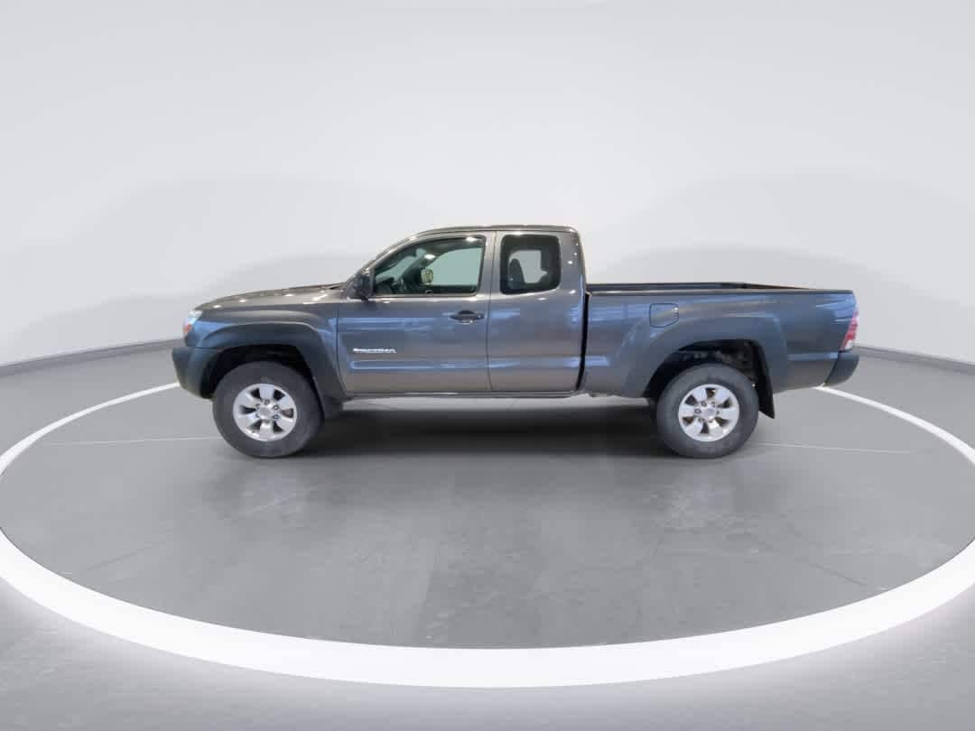 Thumbnail: 2009 Toyota Tacoma - 5