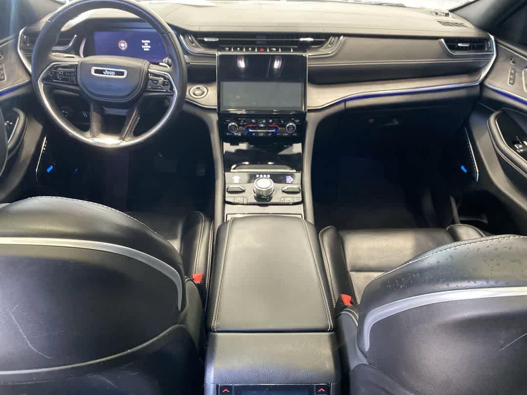 Thumbnail: 2022 Jeep Grand Cherokee - 22