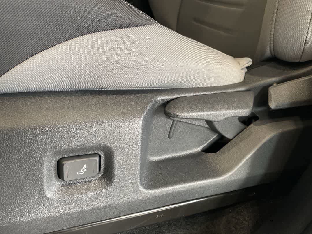 Thumbnail: 2025 Toyota Tacoma - 15