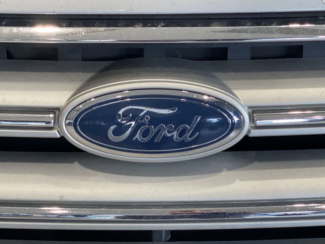 Thumbnail: 2018 Ford Escape - 10