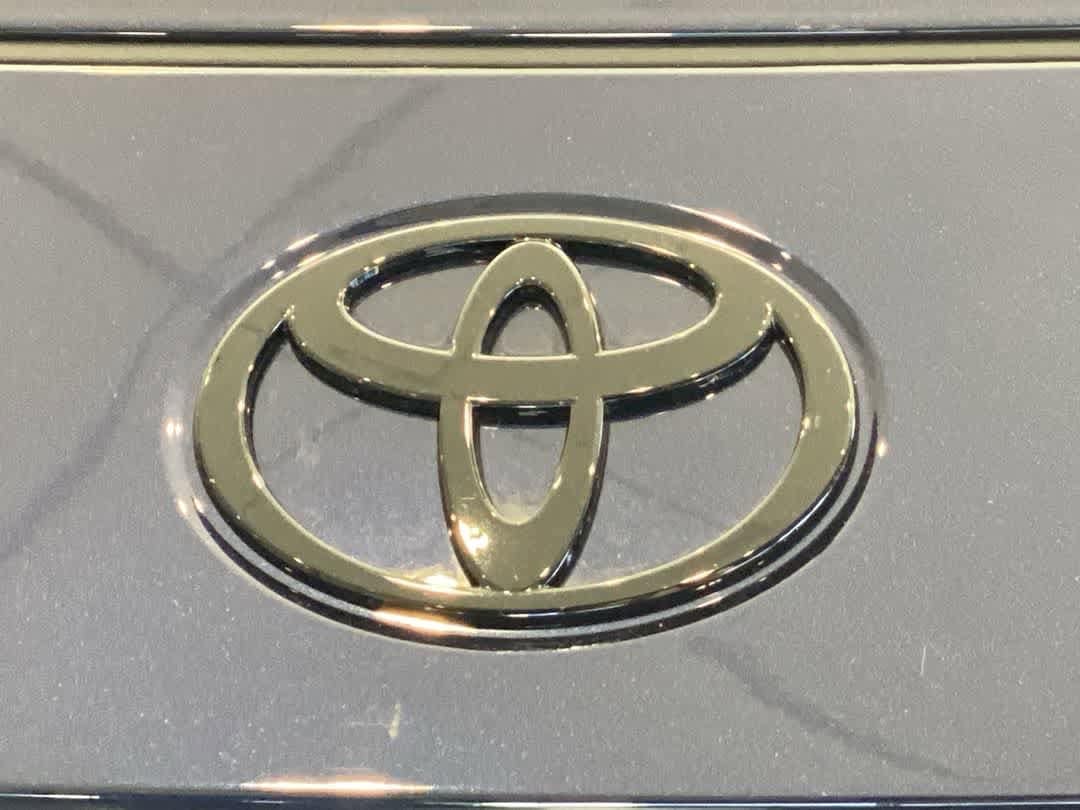 Thumbnail: 2026 Toyota RAV4 - 10