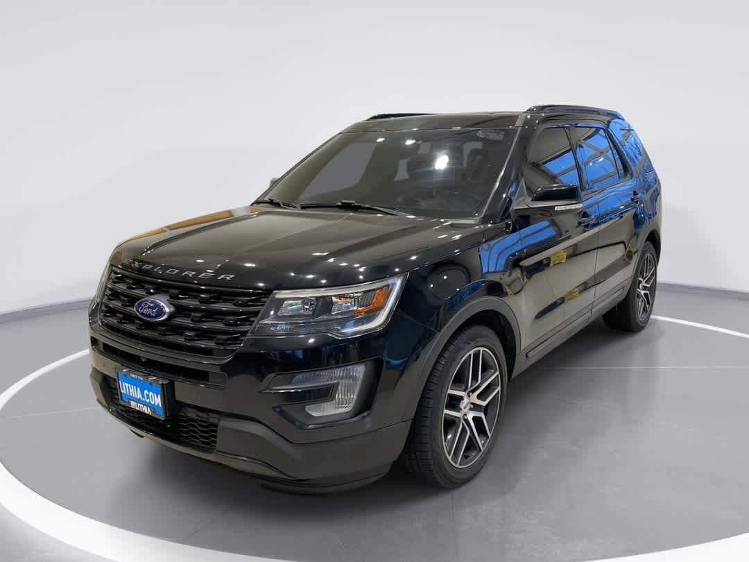 Thumbnail: 2016 Ford Explorer - 1