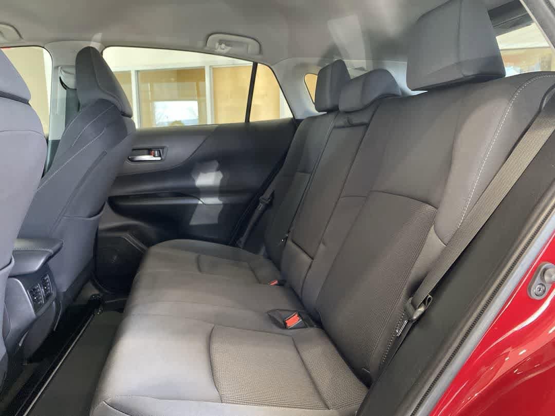 Thumbnail: 2023 Toyota Venza - 21