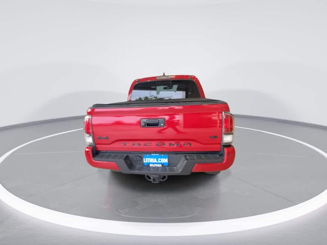 Thumbnail: 2022 Toyota Tacoma - 7