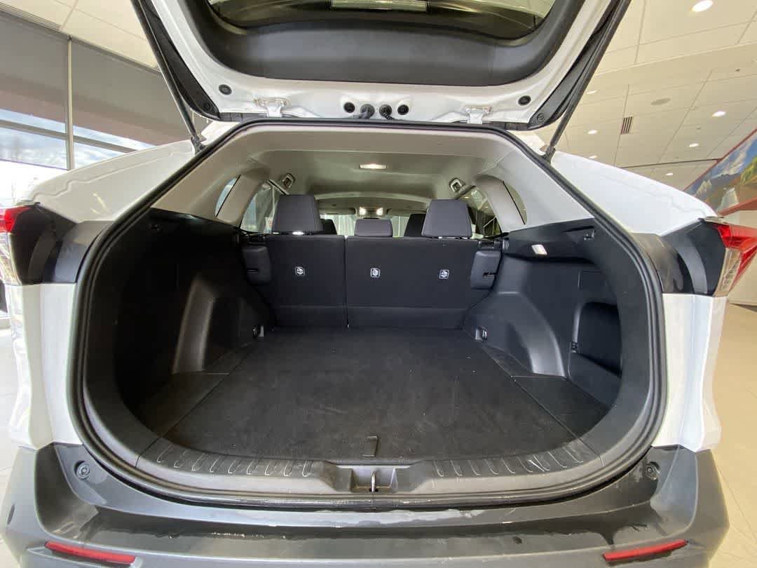 Thumbnail: 2024 Toyota RAV4 - 25