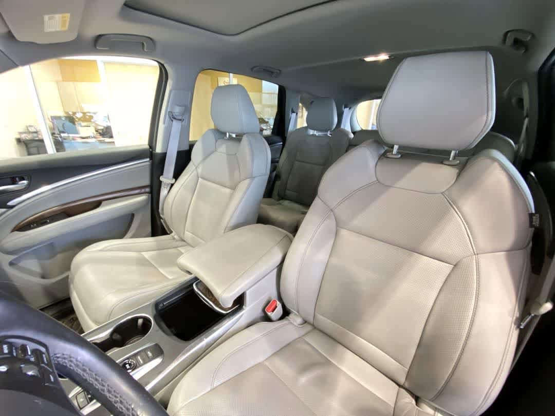 Thumbnail: 2020 Acura MDX - 13