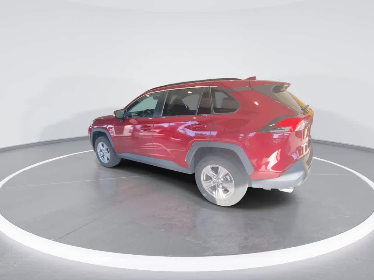Thumbnail: 2022 Toyota RAV4 - 6