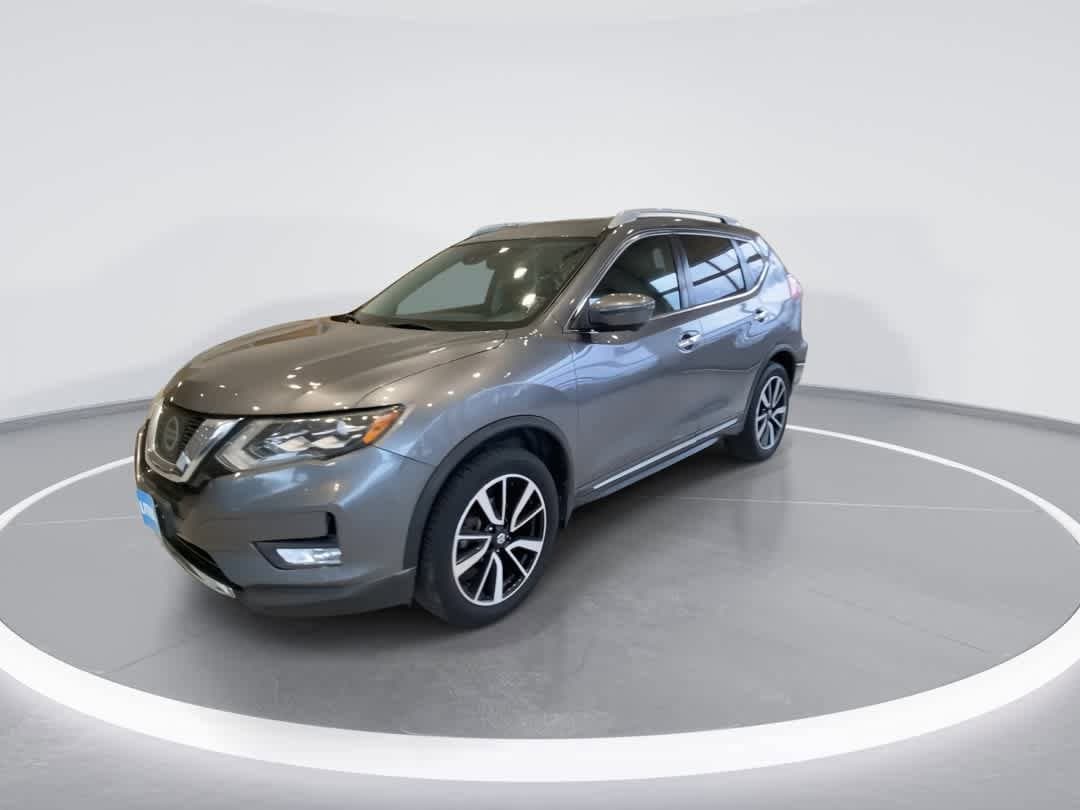 Thumbnail: 2017 Nissan Rogue - 4