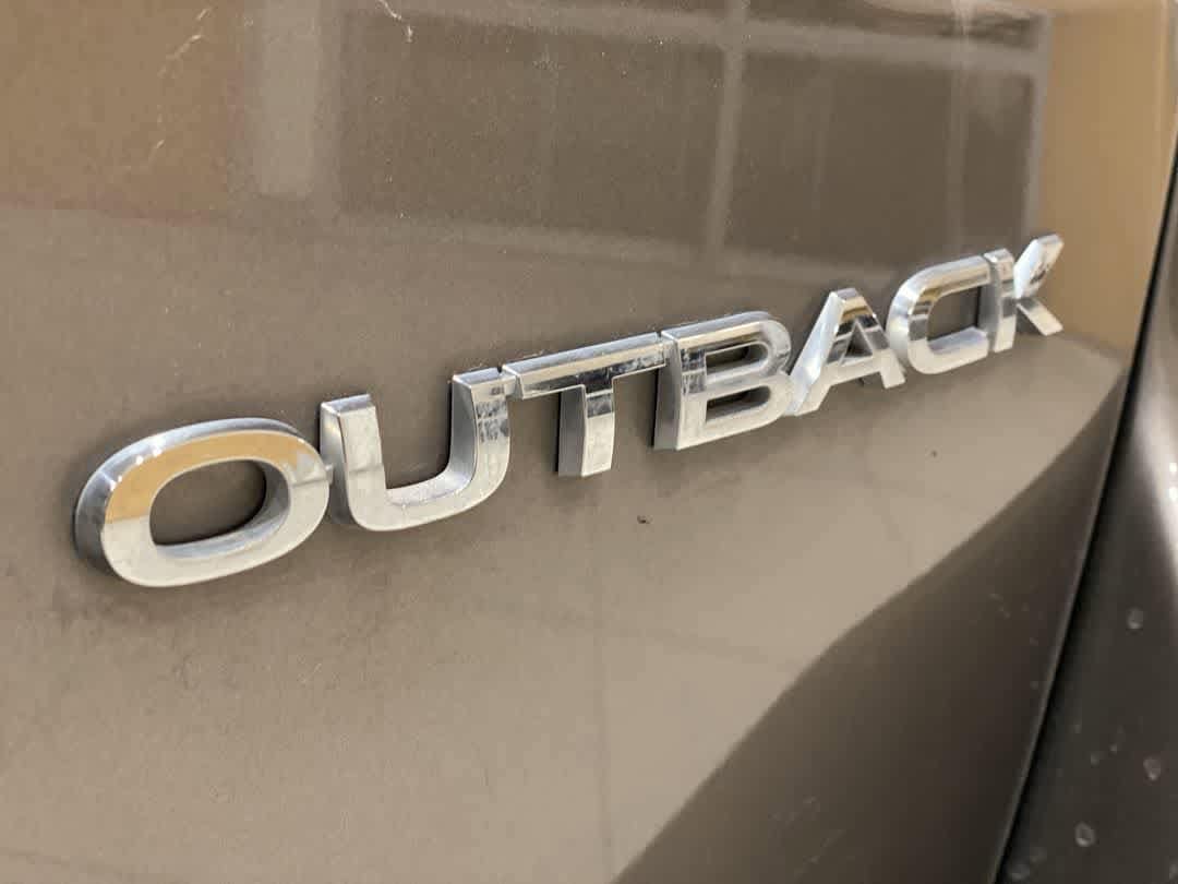 Thumbnail: 2022 Subaru Outback - 11