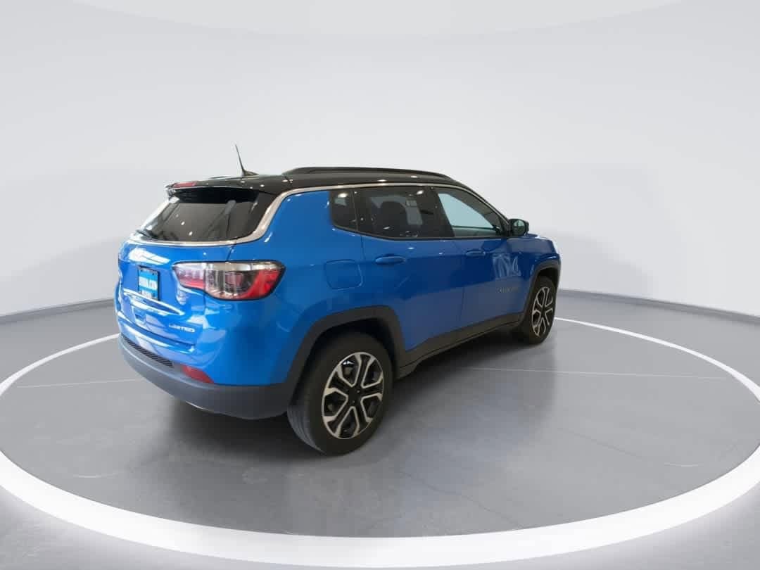 Thumbnail: 2023 Jeep Compass - 8