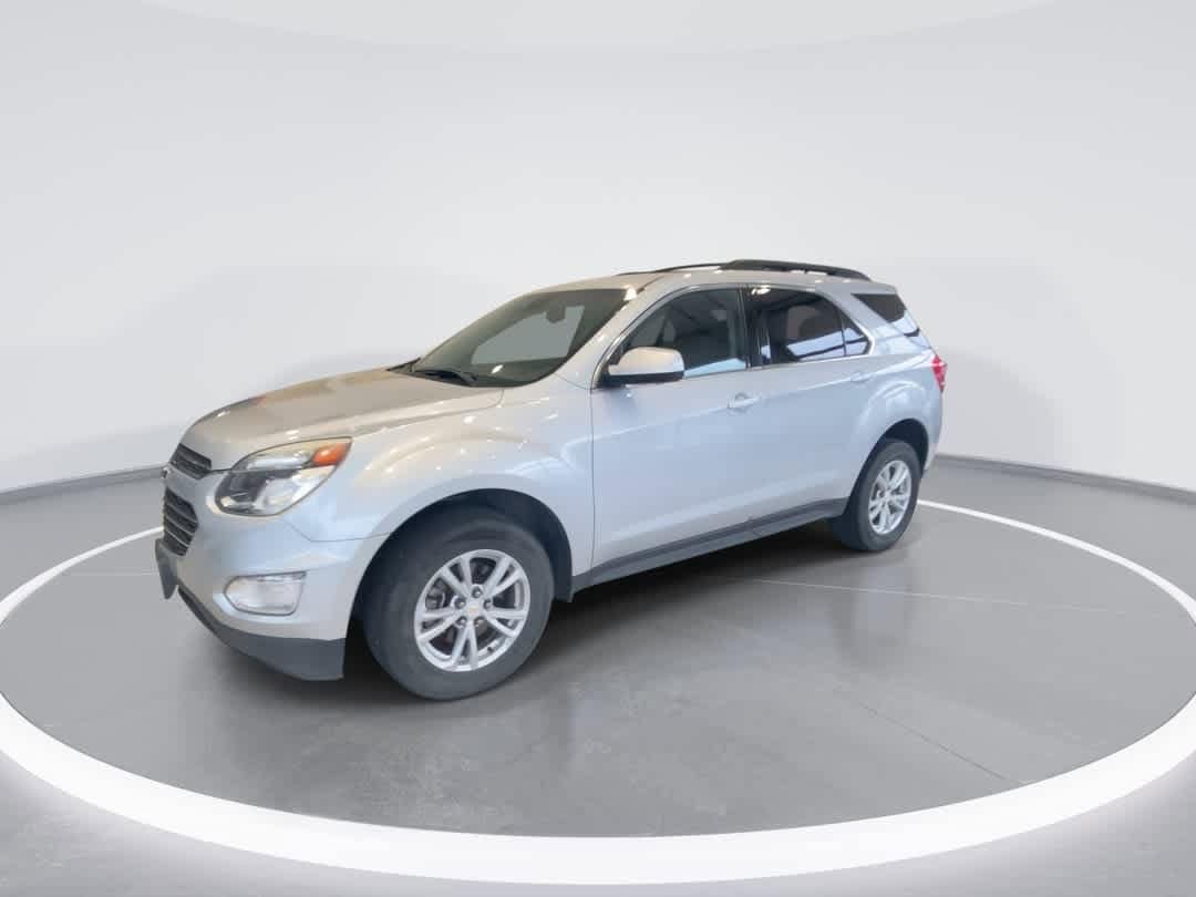 Thumbnail: 2017 Chevrolet Equinox - 4