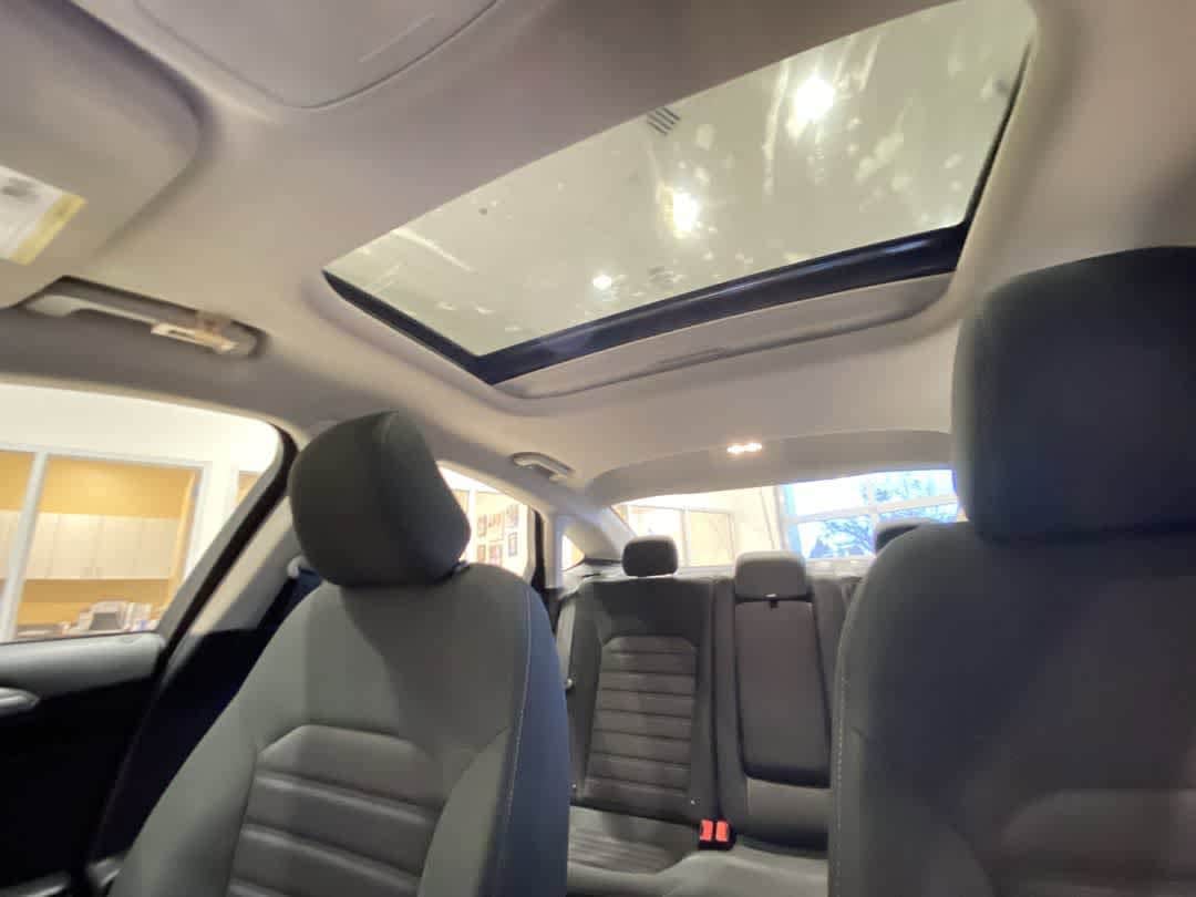 Thumbnail: 2020 Ford Fusion - 24