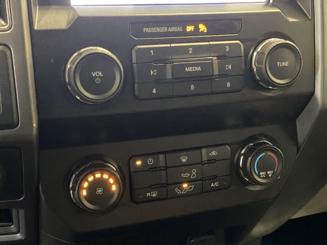 Thumbnail: 2020 Ford F-150 - 21