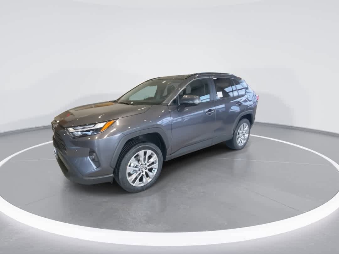 2025 Toyota RAV4 XLE Premium photo 4