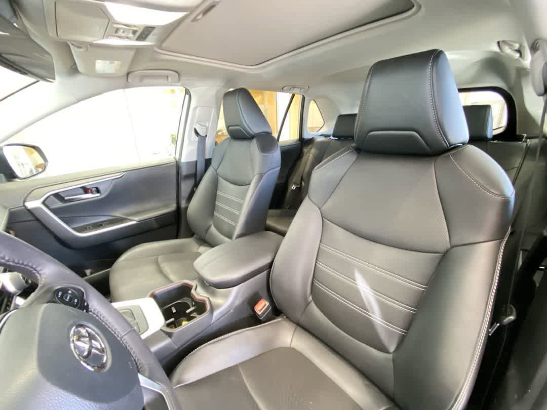 Thumbnail: 2024 Toyota RAV4 - 14