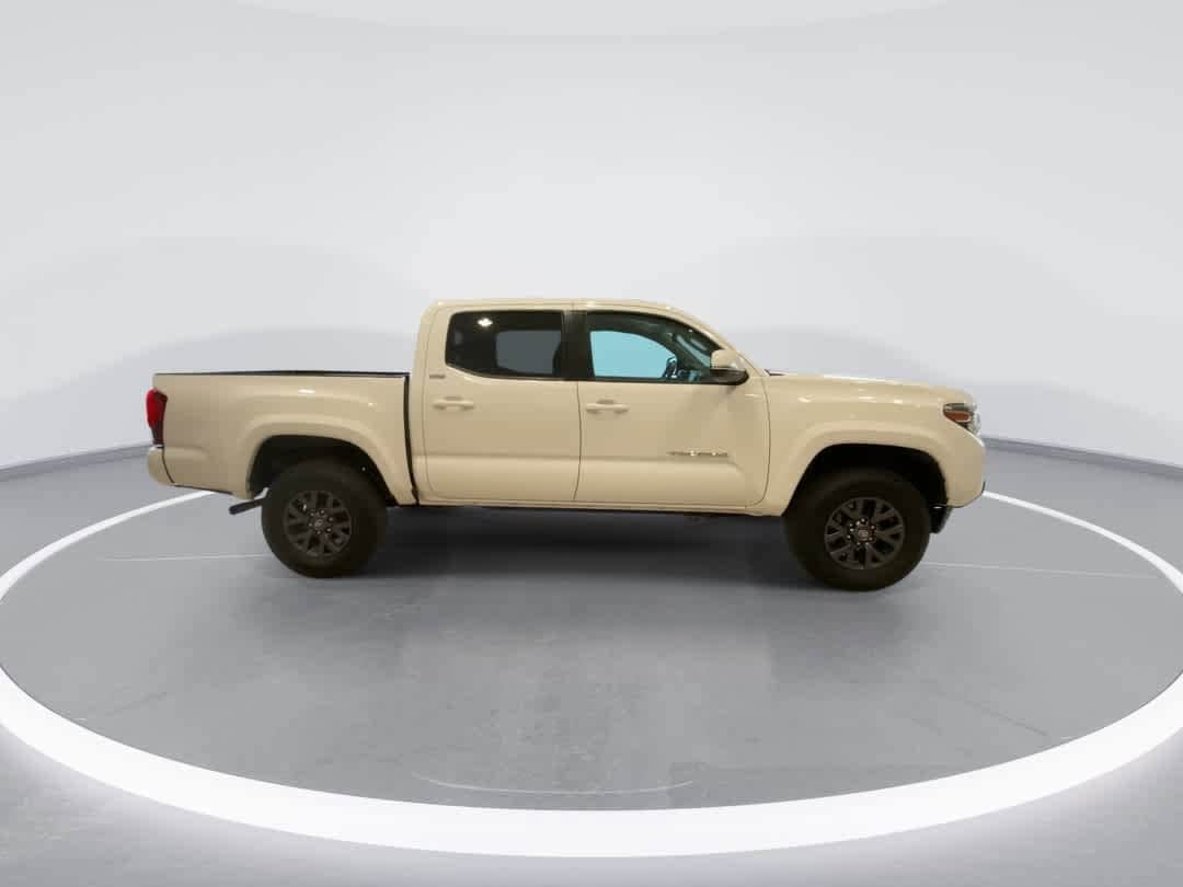 Thumbnail: 2023 Toyota Tacoma - 9
