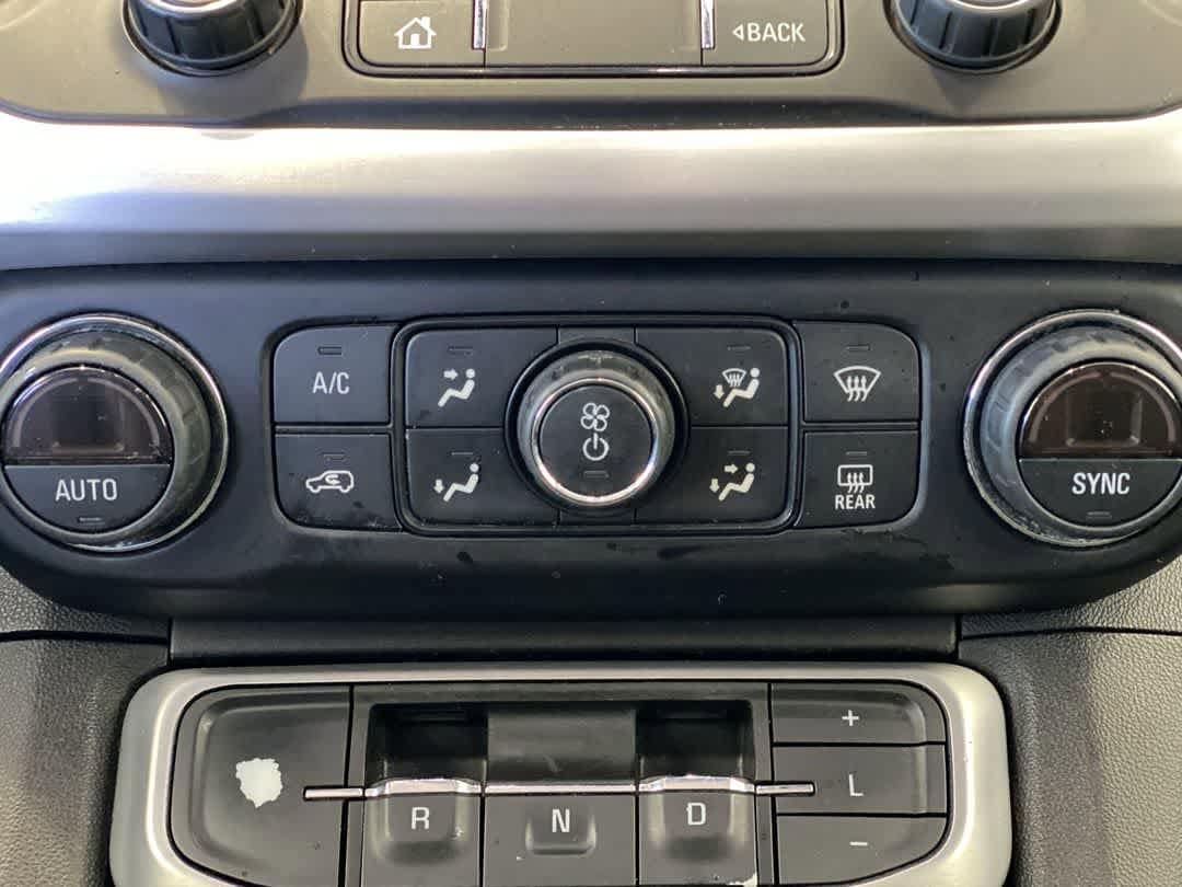Thumbnail: 2020 GMC Acadia - 21