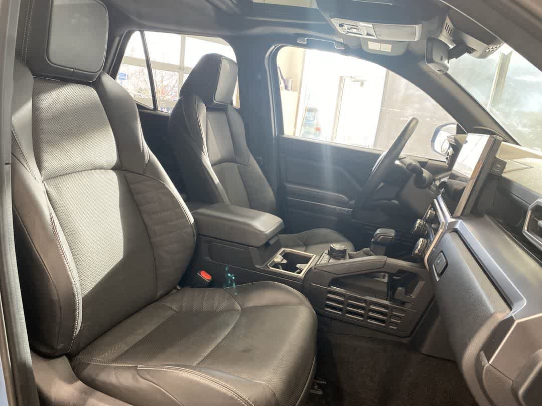 Thumbnail: 2025 Toyota 4Runner - 24