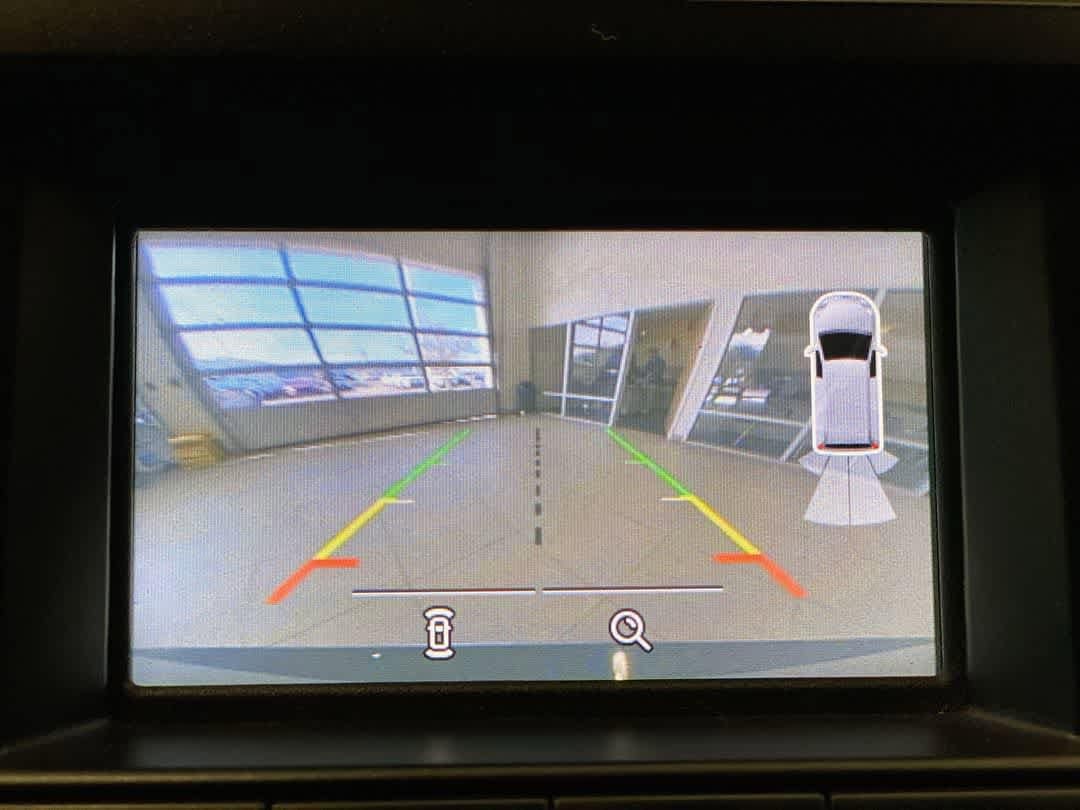 Thumbnail: 2017 Ford Explorer - 20