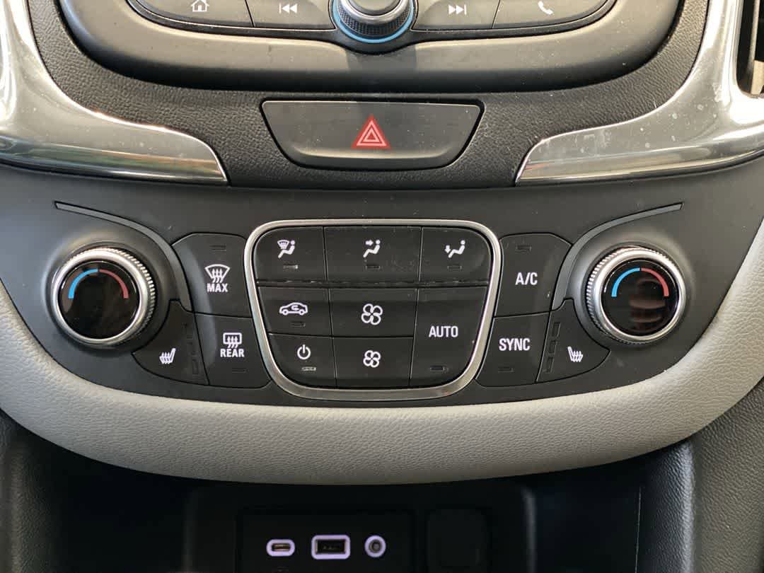 Thumbnail: 2020 Chevrolet Equinox - 21