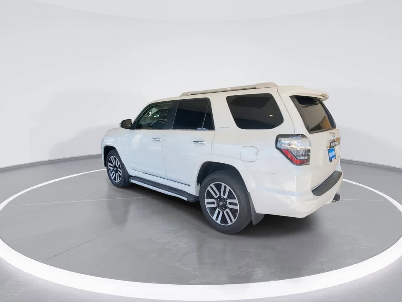 Thumbnail: 2019 Toyota 4Runner - 6