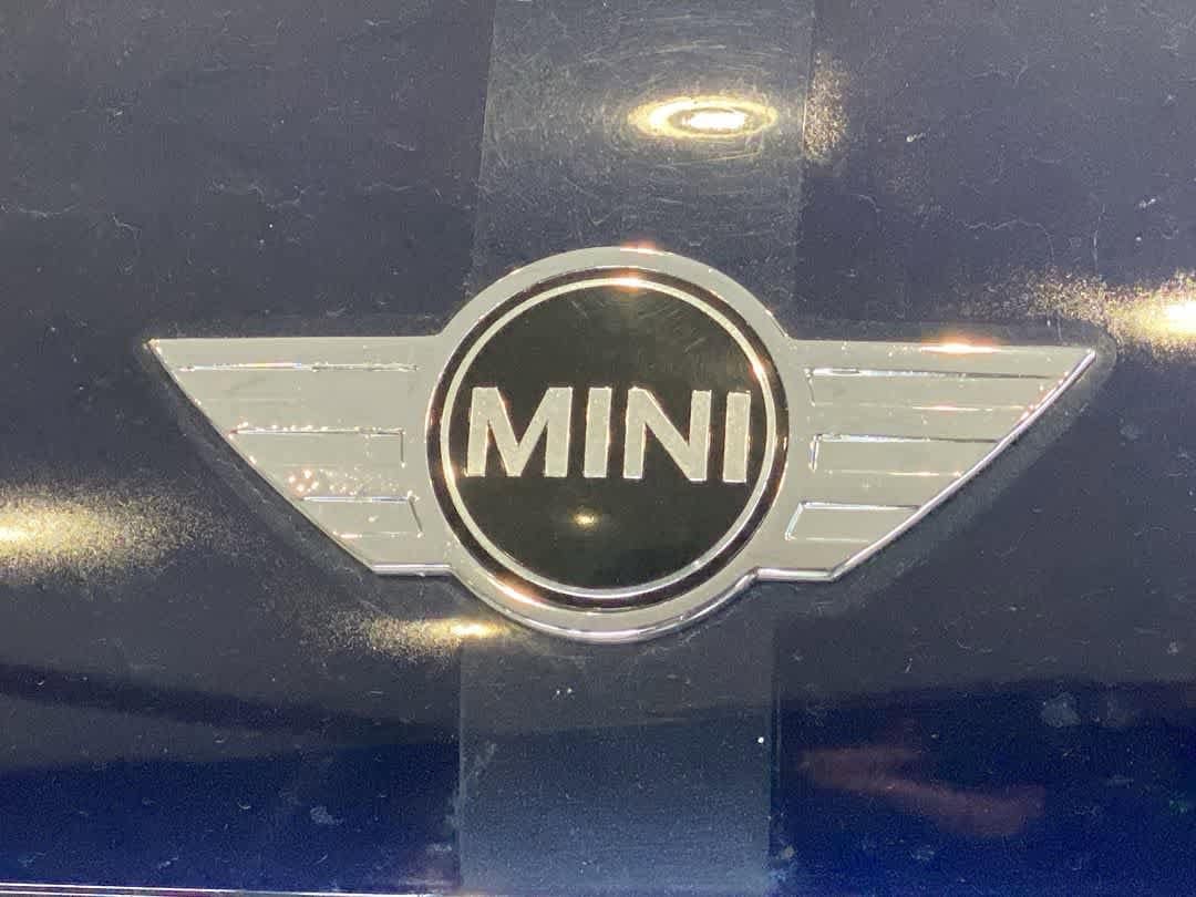 Thumbnail: 2016 MINI Cooper Countryman - 10