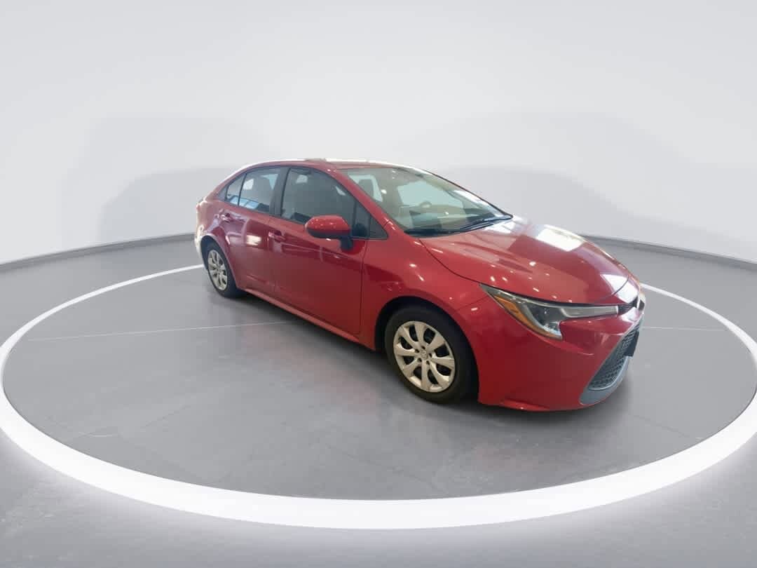 2021 Toyota Corolla LE photo 2