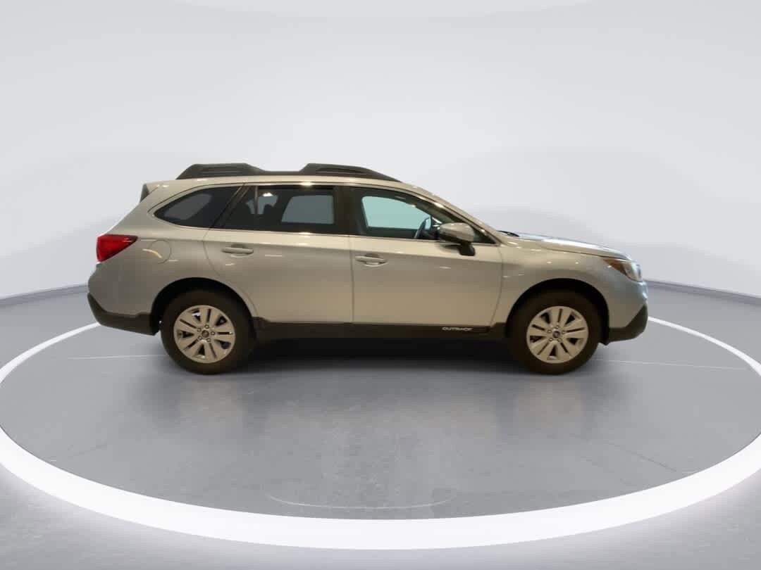 Thumbnail: 2019 Subaru Outback - 9