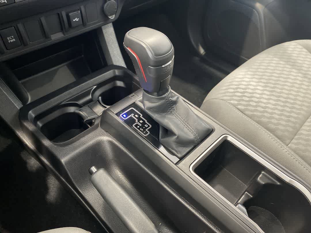 Thumbnail: 2023 Toyota Tacoma - 19