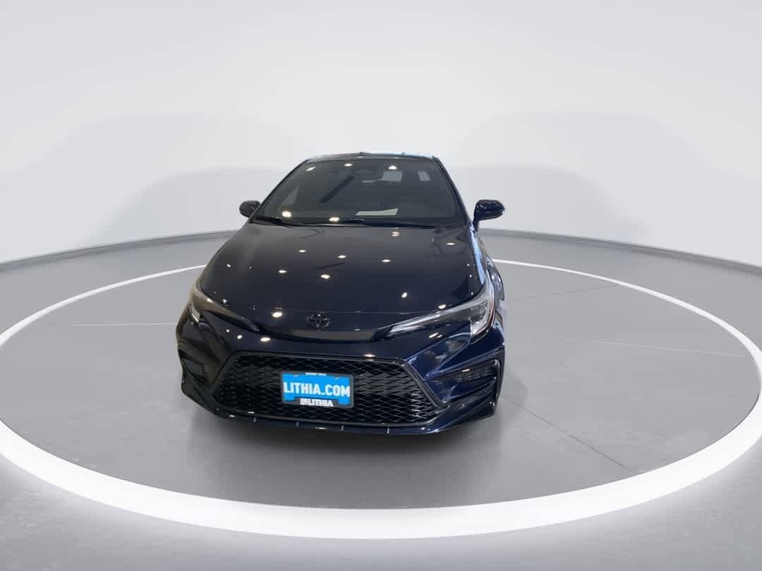 2023 Toyota Corolla XSE photo 3