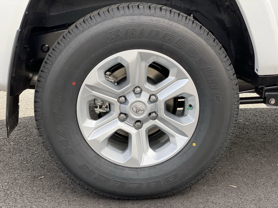 Thumbnail: 2024 Toyota 4Runner - 12