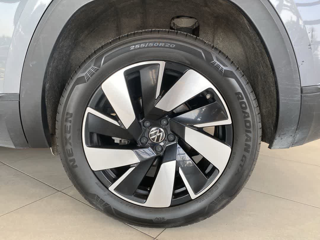 Thumbnail: 2024 Volkswagen Atlas - 12