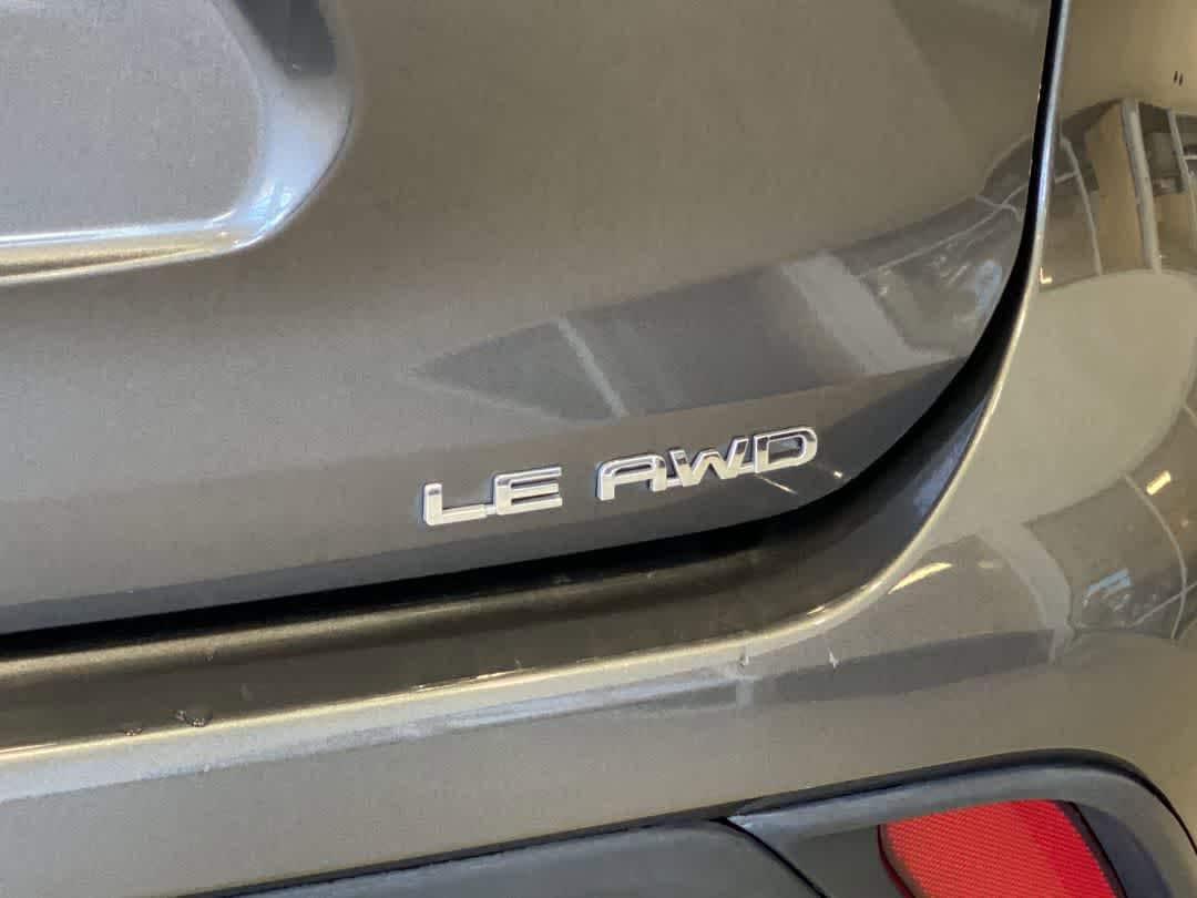 Thumbnail: 2024 Toyota Highlander - 12