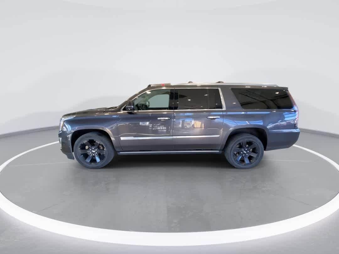 Thumbnail: 2017 Cadillac Escalade - 5