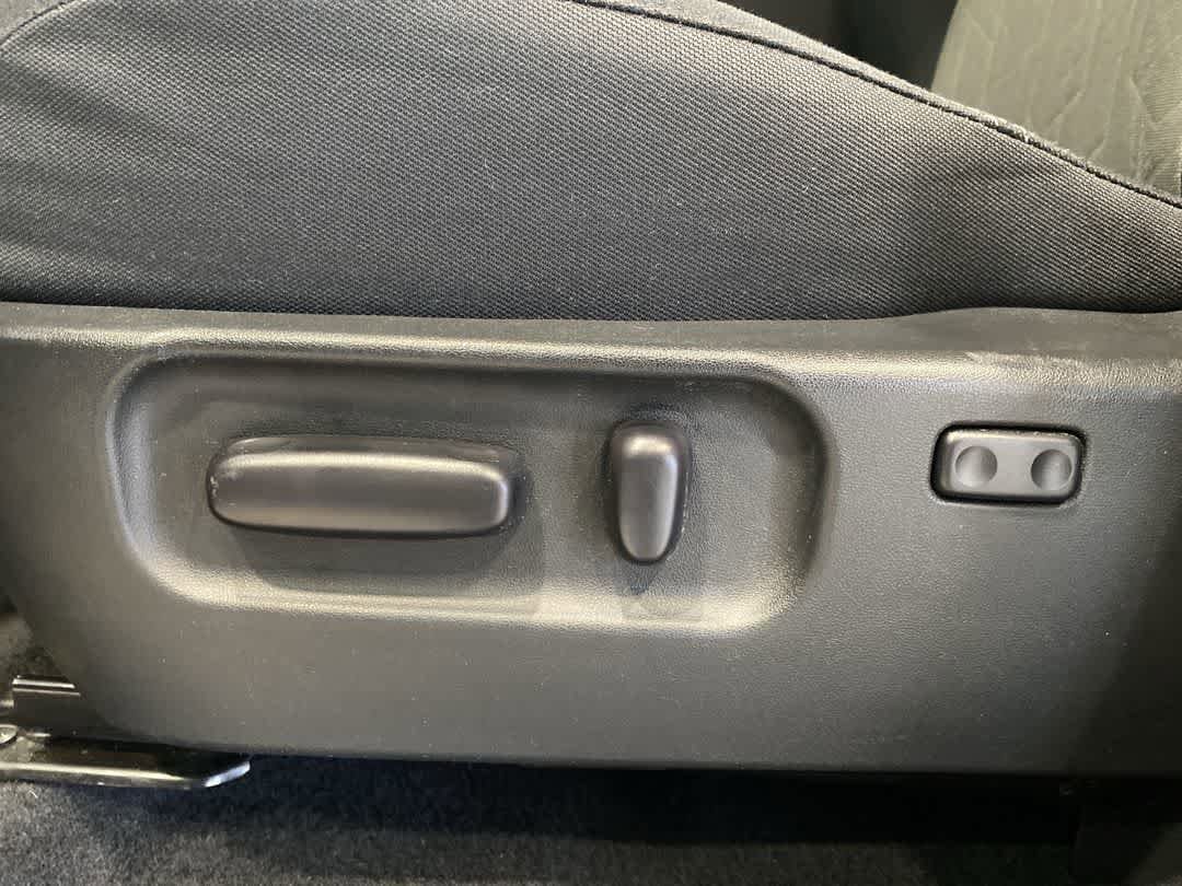 Thumbnail: 2023 Toyota Tacoma - 12