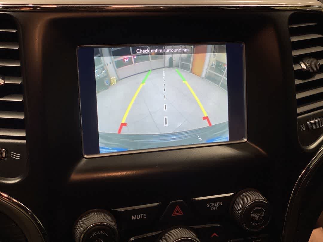 Thumbnail: 2020 Jeep Grand Cherokee - 19