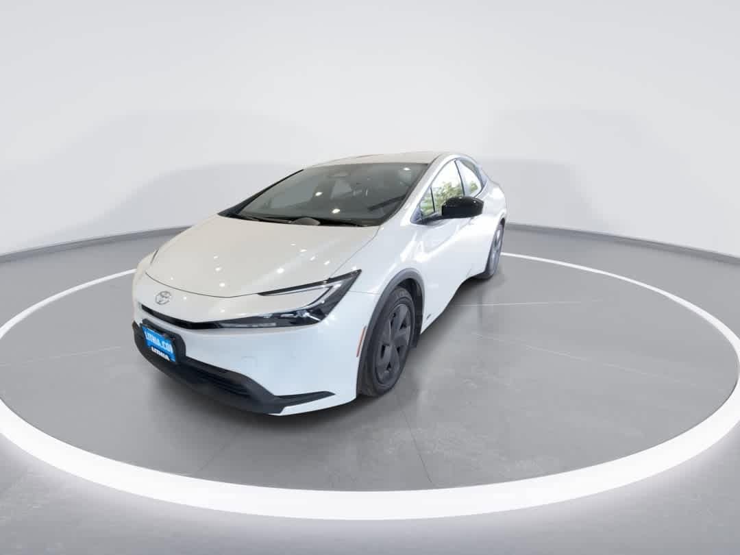 Thumbnail: 2023 Toyota Prius - 4
