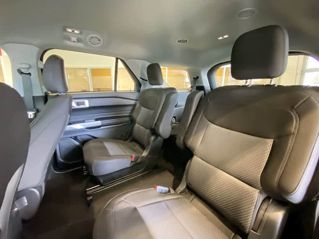 Thumbnail: 2023 Ford Explorer - 24