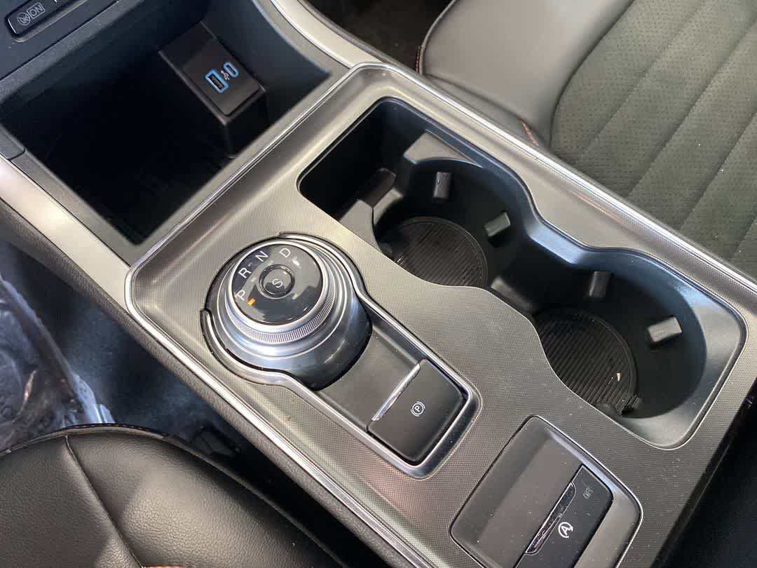 Thumbnail: 2024 Ford Edge - 21